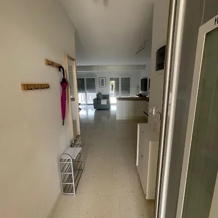 Διαμέρισμα Lina